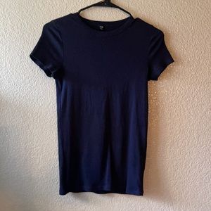 Uniqlo ribbed t-shirt